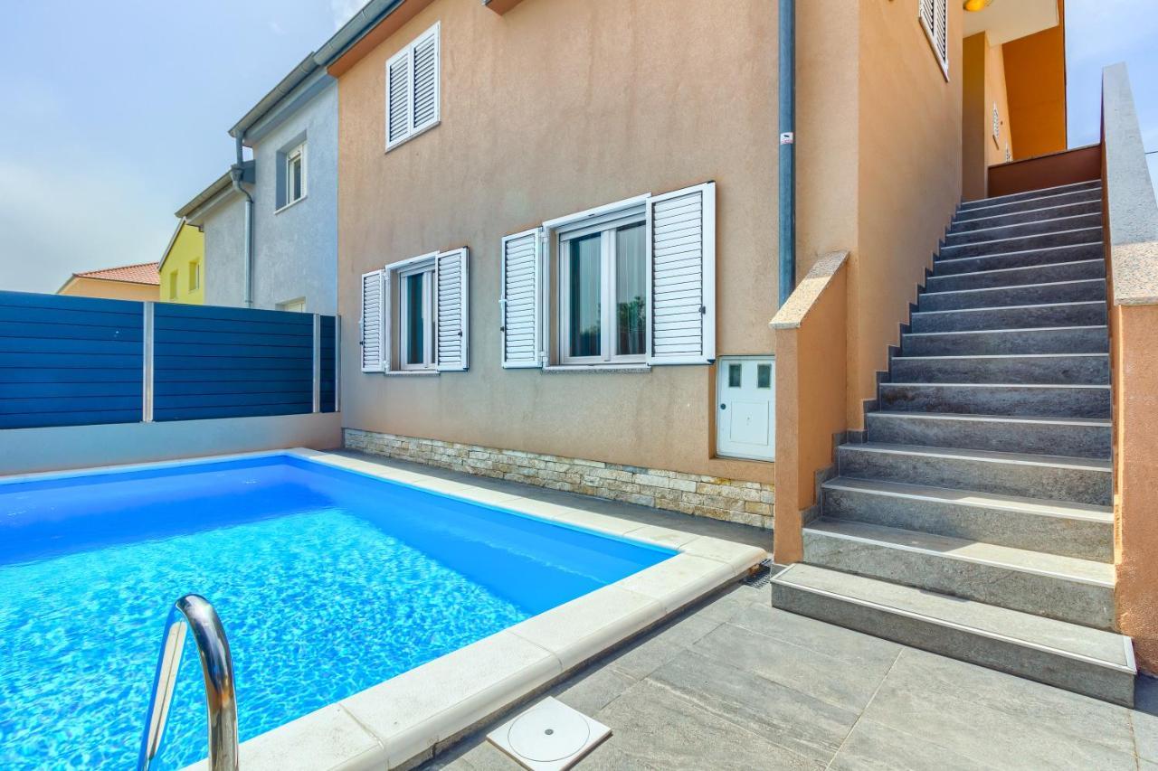 Kakma Apartmani Rialto מראה חיצוני תמונה